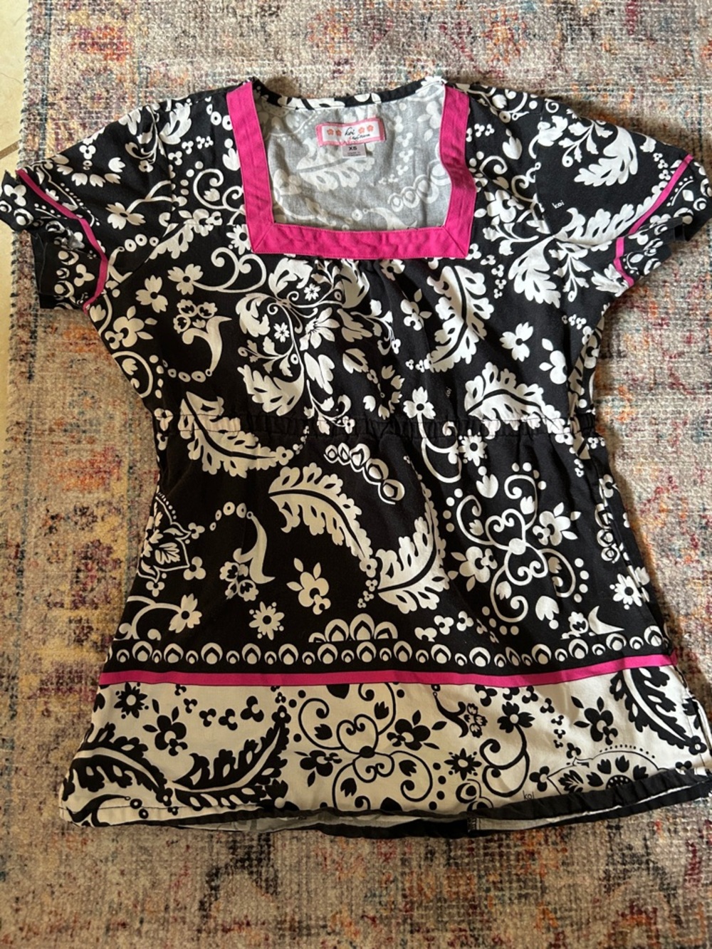 Women’s Floral Print Square Neck Top with Pink Trim scrub top